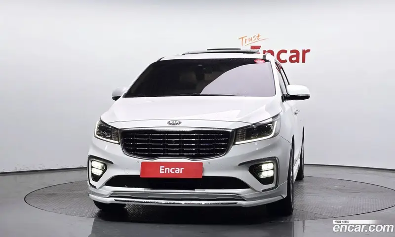 Kia Carnival (Canival)