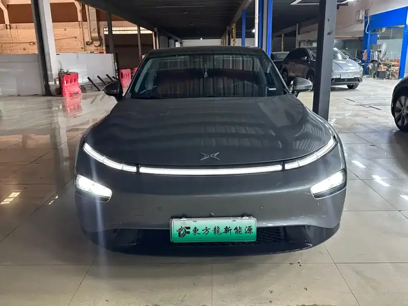 XPeng P7