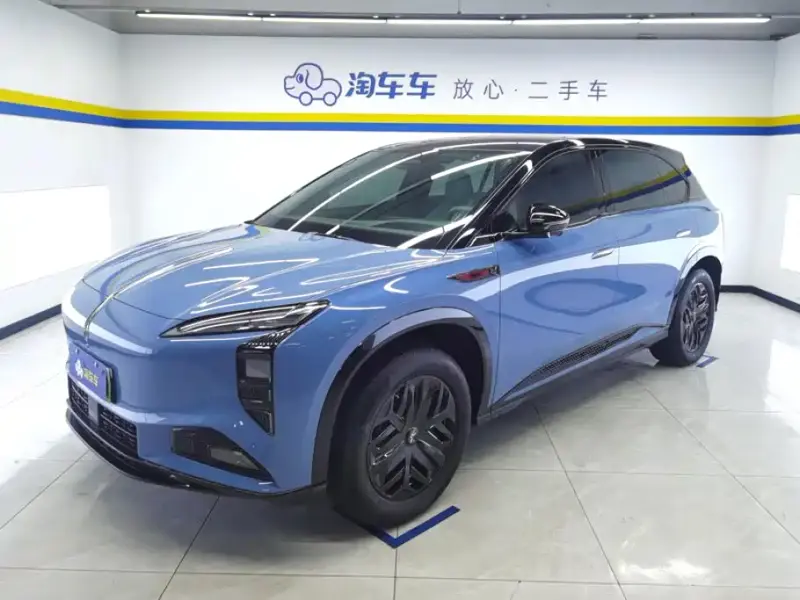 Hongqi Tiangong 08