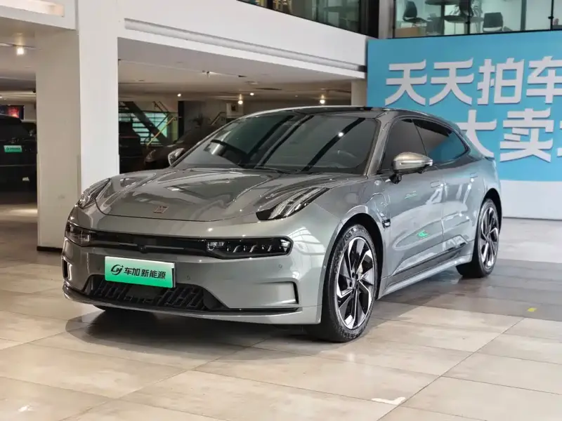 Zeekr 001