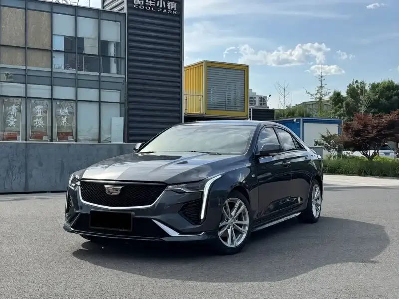 Cadillac CT4