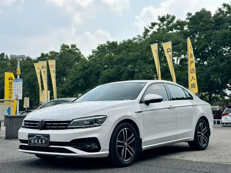 Volkswagen Lamando