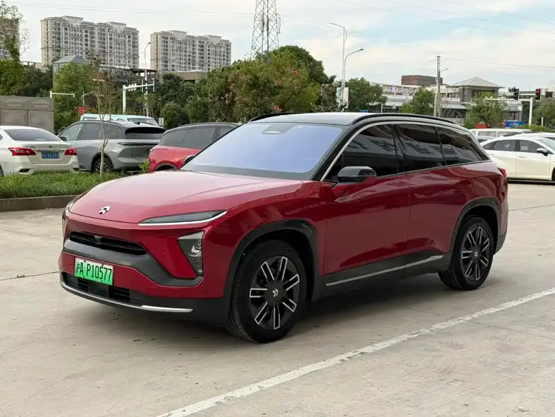 NIO ES6