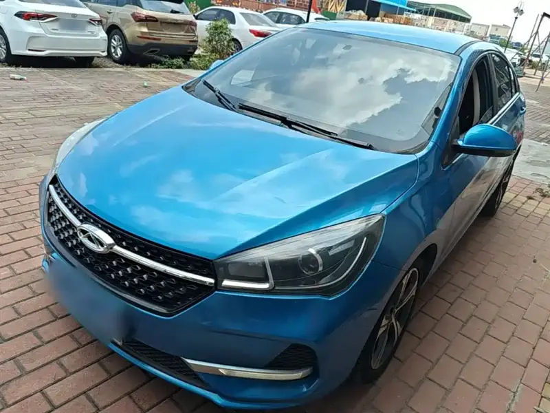 Chery Arrizo 5