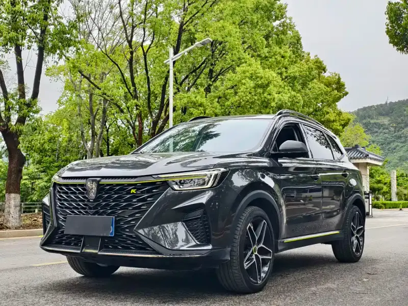 Roewe MG HS (RX5)