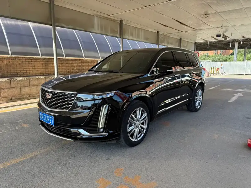 Cadillac XT6