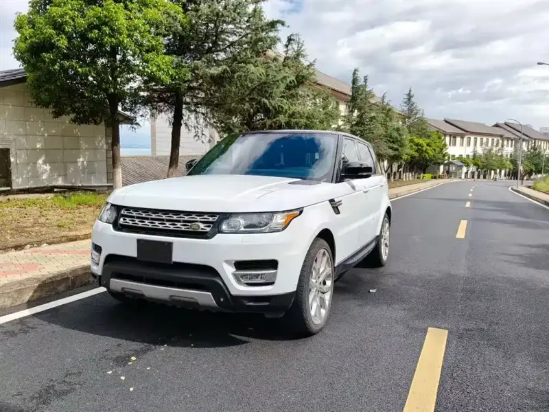 Land Rover Sport