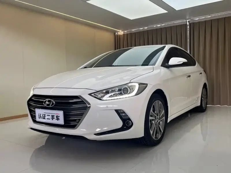 Hyundai Elantra