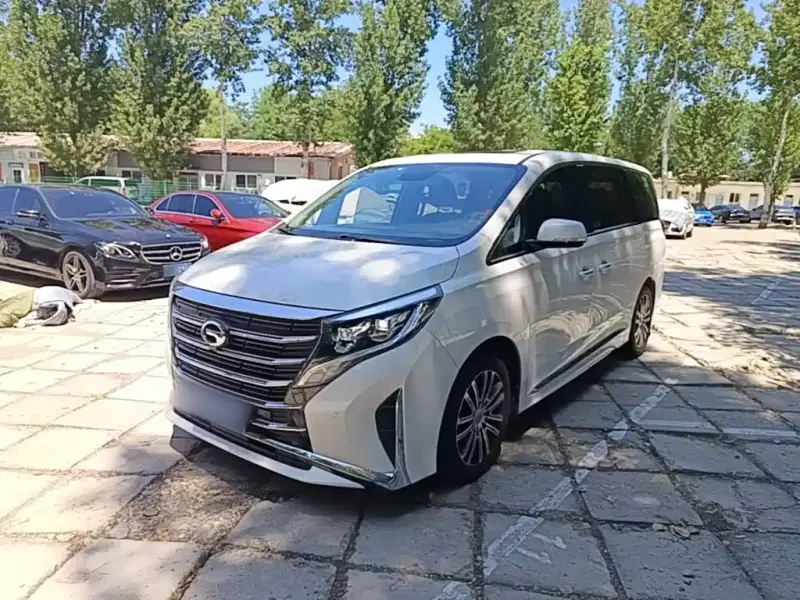 GAC Motor M8