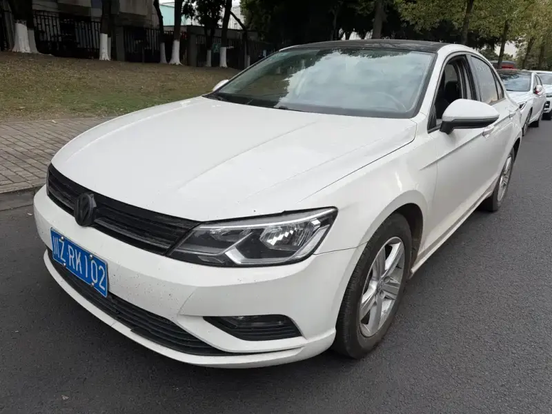 Volkswagen Lamando
