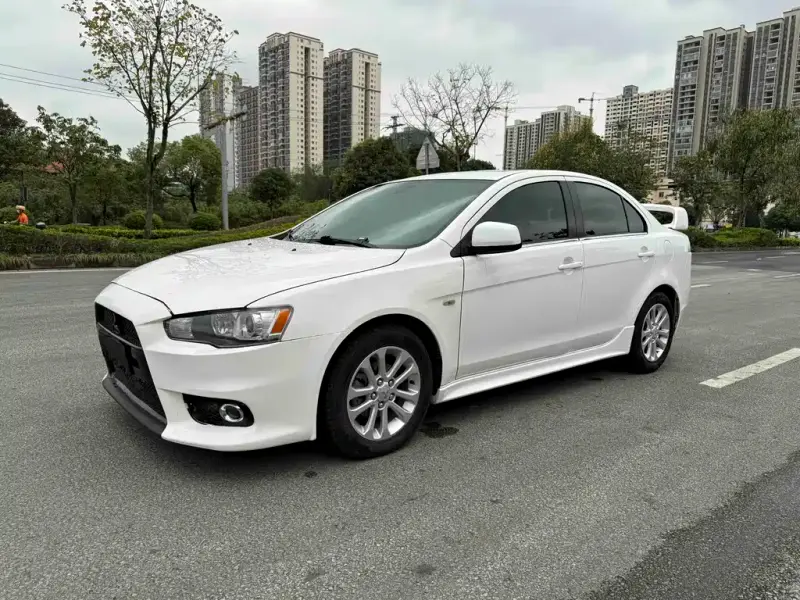 Mitsubishi Lancer EX