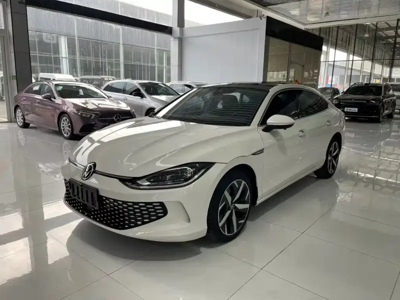 Volkswagen Lamando