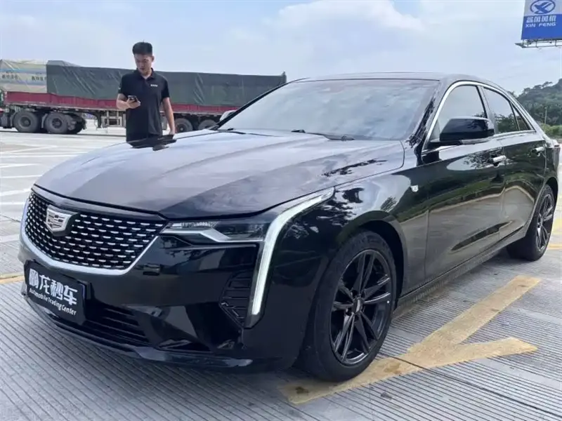 Cadillac CT4