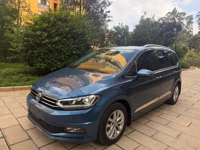 Volkswagen Touran L