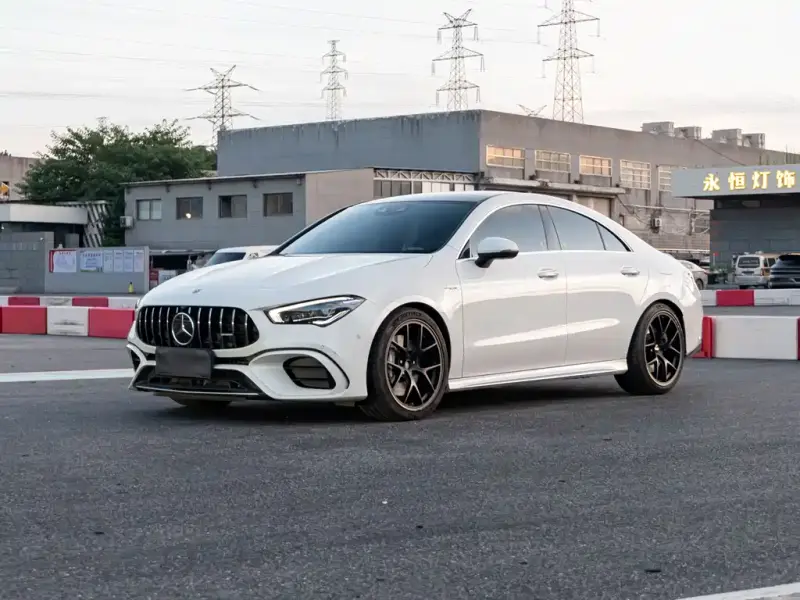 Mercedes-Benz CLA AMG