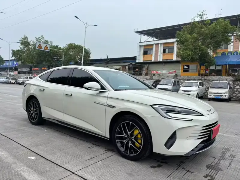 BYD Seal 07 DM-i