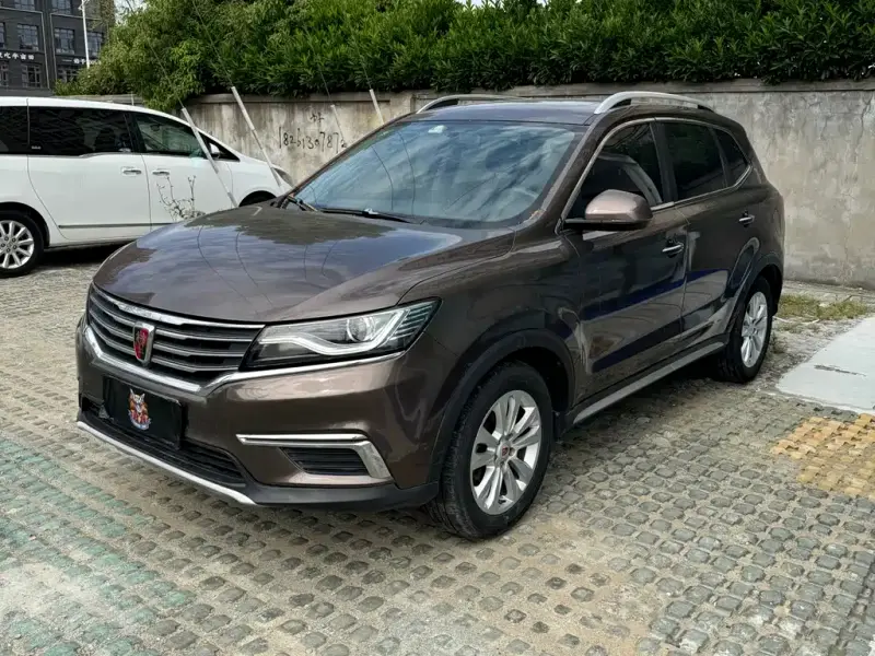 Roewe MG HS (RX5)