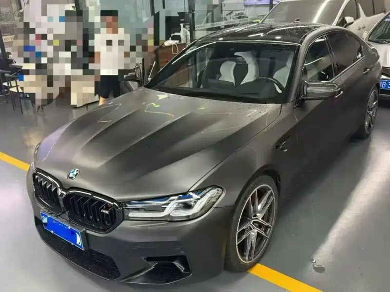 BMW M5