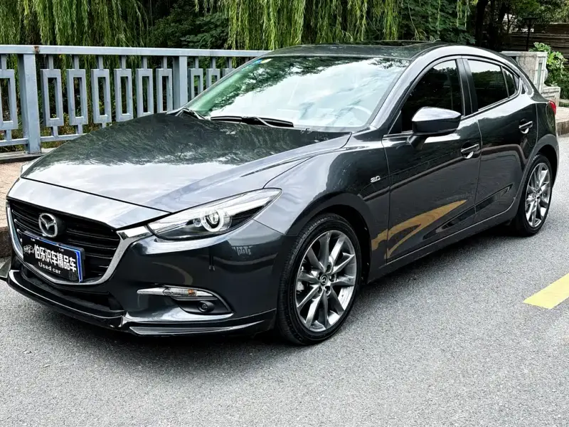 Mazda 3 Axela