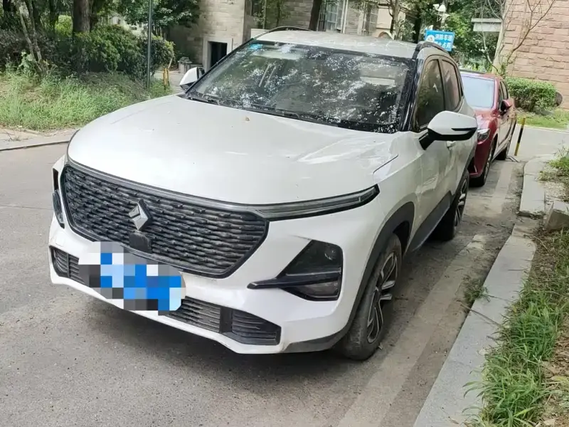Baojun RS-3