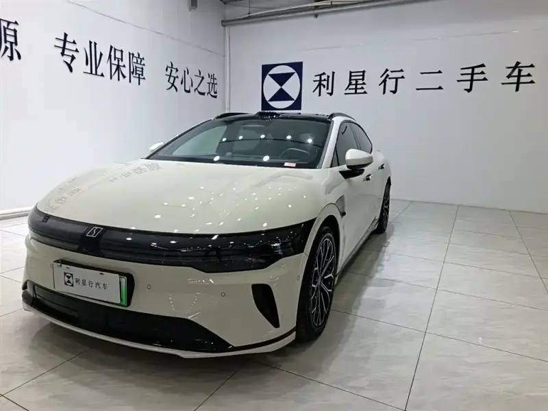 Zeekr 007GT