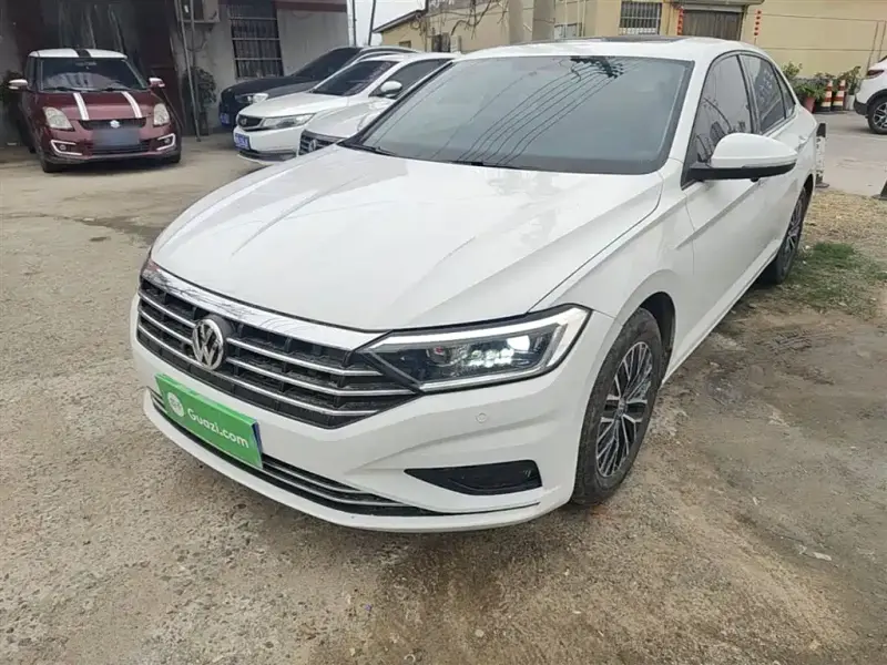 Volkswagen Sagitar