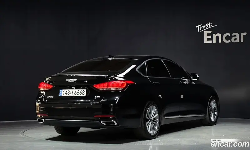 Hyundai Genesis
