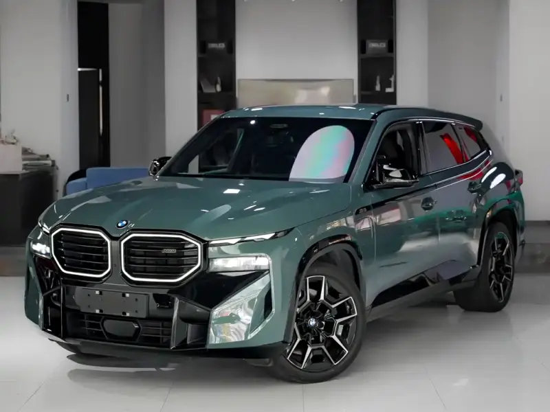 BMW XM