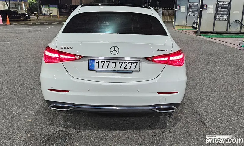 Mercedes-Benz C-Class