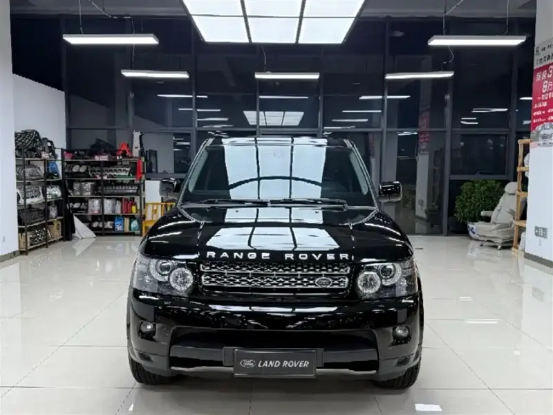 Land Rover Sport