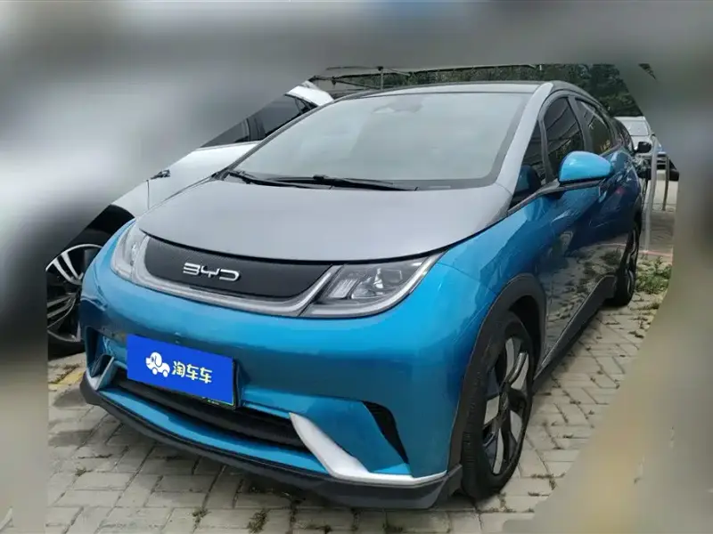 BYD Dolphin
