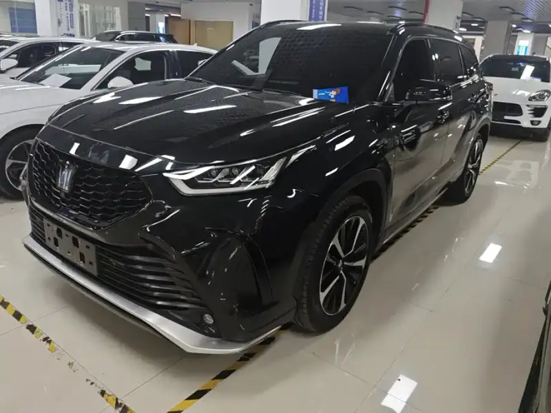 Toyota Crown Kluger