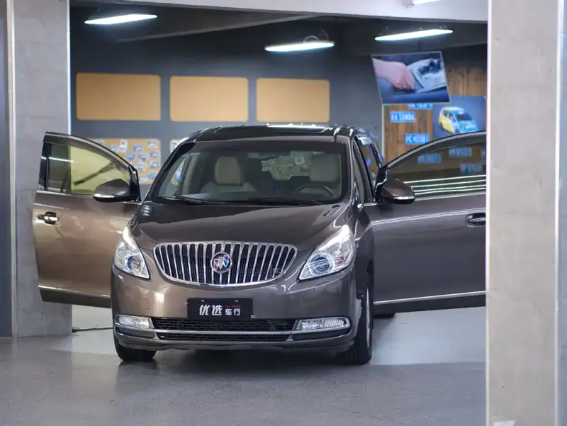 Buick GL8
