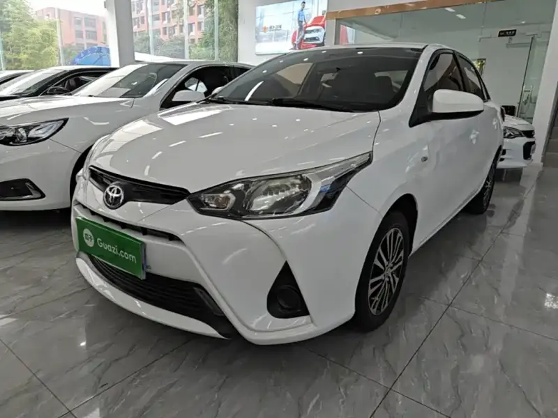 Toyota Yaris L