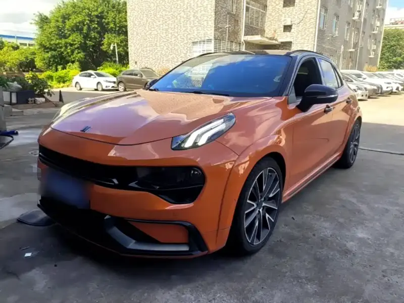 Lynk & Co 02 Hatchback
