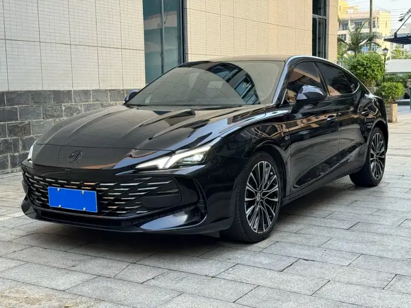MG MG7
