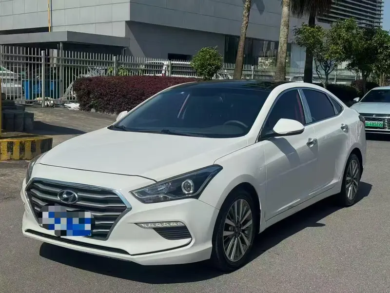Hyundai Mistra