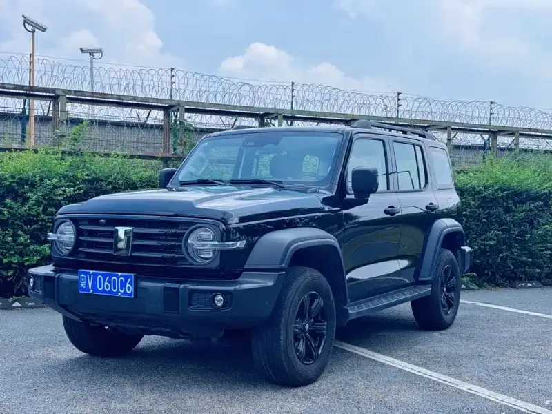 Tank 300