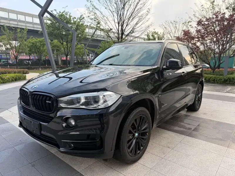BMW X5 (Import)