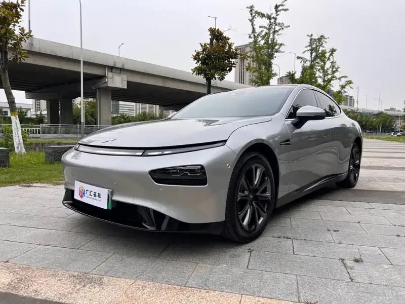XPeng P7
