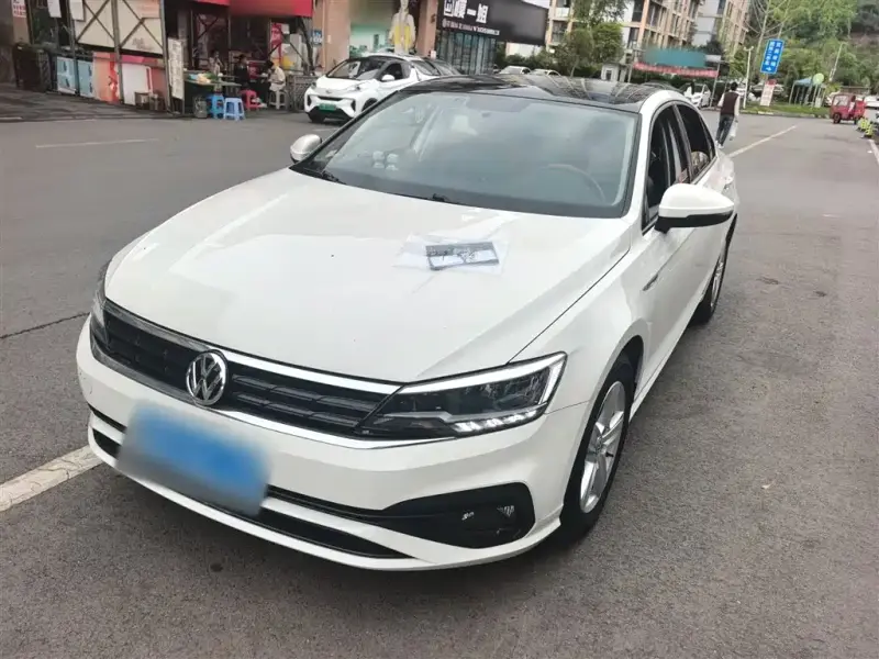 Volkswagen Lamando