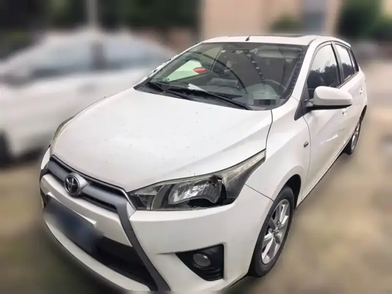 Toyota Yaris L