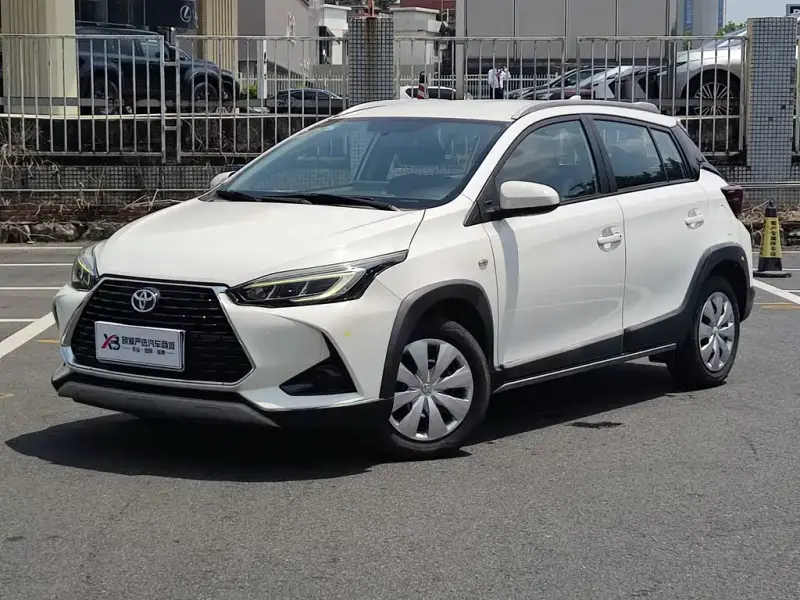 Toyota Yaris L