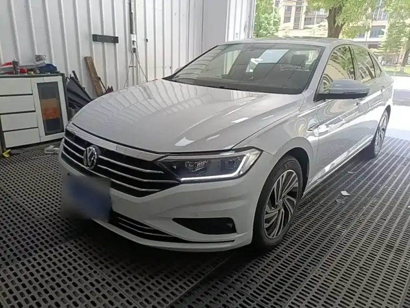 Volkswagen Sagitar
