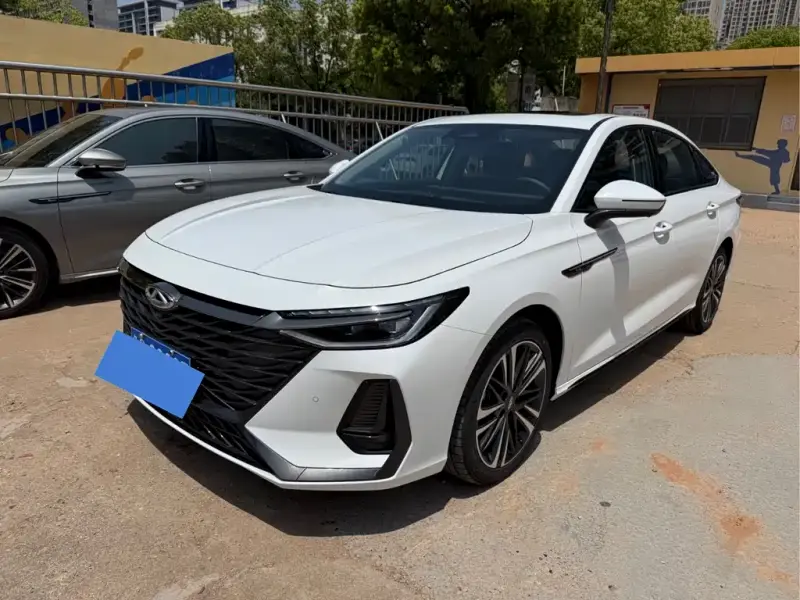Chery Arrizo 8