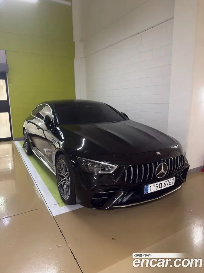 Mercedes-Benz AMG GT