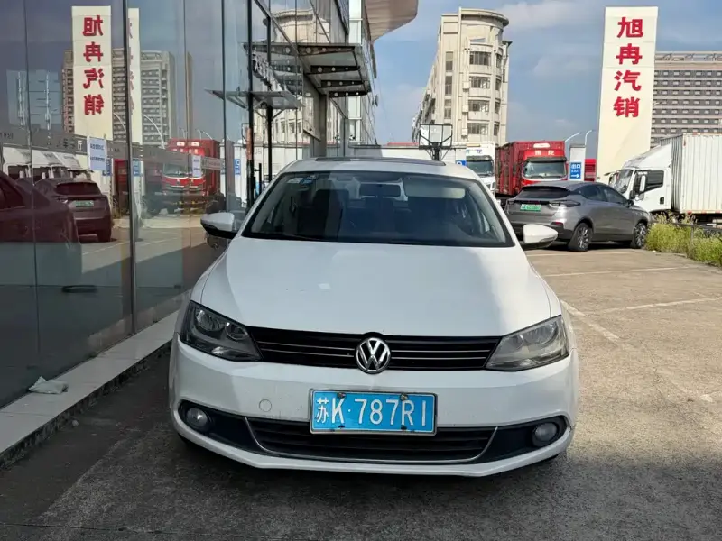 Volkswagen Sagitar