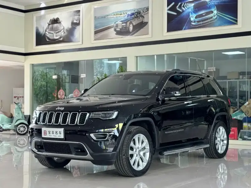 Jeep Grand Cherokee (Import)