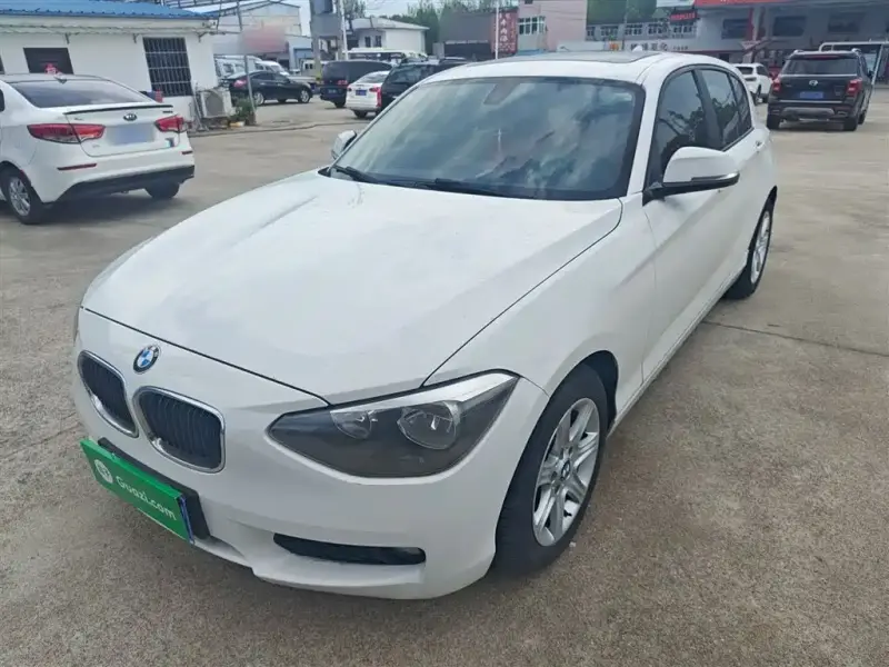BMW 1 Series (Import)