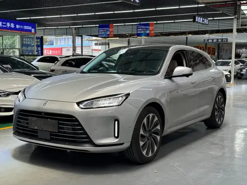AITO M5